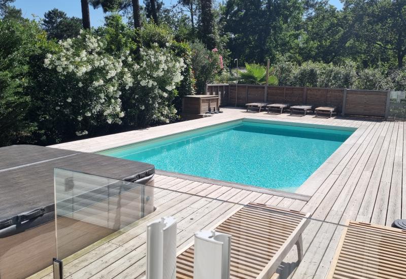 Piscine 8 x 4 m chauffée
