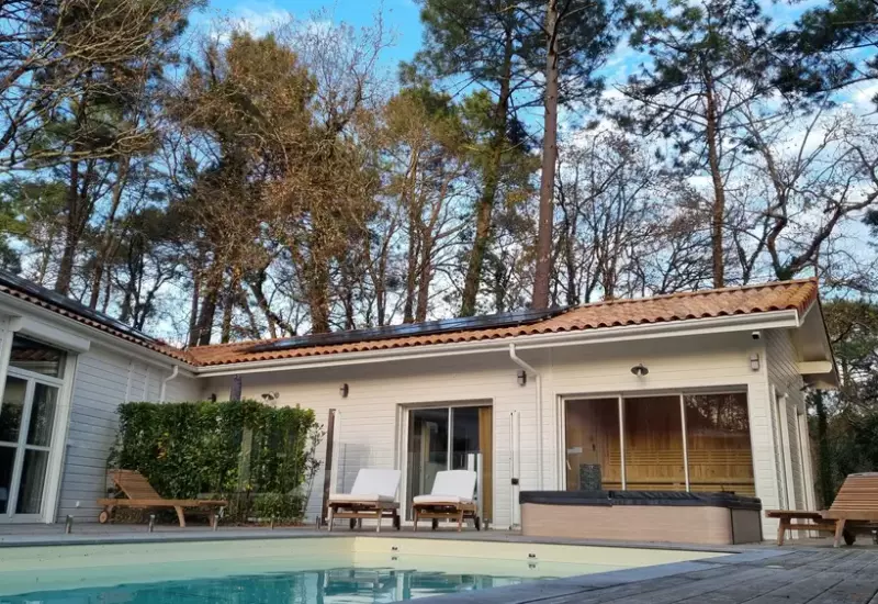 Extérieur - piscine