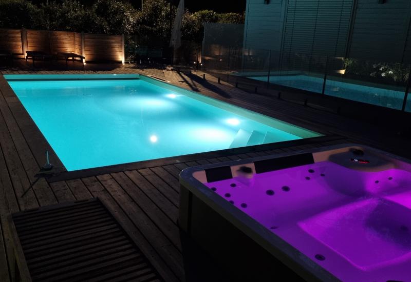 Piscine 8 x 4 m chauffée
