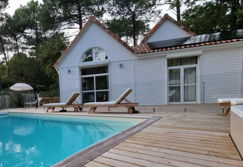 Piscine 8 x 4 m chauffée